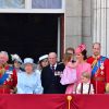 Camilla Parker-Bowles, duchesse de Cournouailles, Le prince Charles, prince de Galles, La reine Elizabeth II d'Angleterre, le prince Philip, duc d'Edimbourg, Catherine Kate Middleton, duchesse de Cambridge, la princesse Charlotte, le prince George et le prince William, duc de Cambridge - La famille royale d'Angleterre au balcon du palais de Buckingham pour assister à la parade "Trooping The Colour" à Londres le 17 juin 2017.