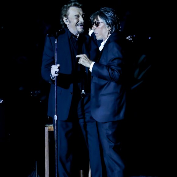 Exclusif - Eddy Mitchell, Johnny Hallyday et Jacques Dutronc au Premier concert "Les Vieilles Canailles" au stade Pierre Mauroy à Lille. Le trio sera en concert à Paris à l'Accorhotels Arena Popb Bercy le 24 juin, et sera retransmis en direct sur TF1 en Prime Time. Lille, le 10 juin 2017 © Andre.D / Bestimage