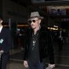 Semi-exclusif - Johnny Hallyday à quitté Los Angeles pour Paris avec sa femme Laeticia, ses filles Jade et Joy, son manager Sébastien Farran, Elyette la grand-mère de sa femme et sa chienne Cheyenne le 29 mai 2017.