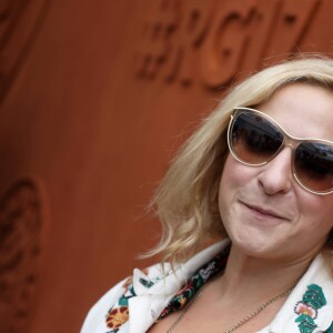 Marilou Berry - Les célébrités au village des internationaux de tennis de Roland Garros à Paris le 4 juin 2017. © Dominique Jacovides-Cyril Moreau/Bestimage