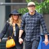 Exclusif - Blake Lively et son mari Ryan Reynolds se baladent main dans la main dans les rues de West Village à New York, le 24 mai 2017