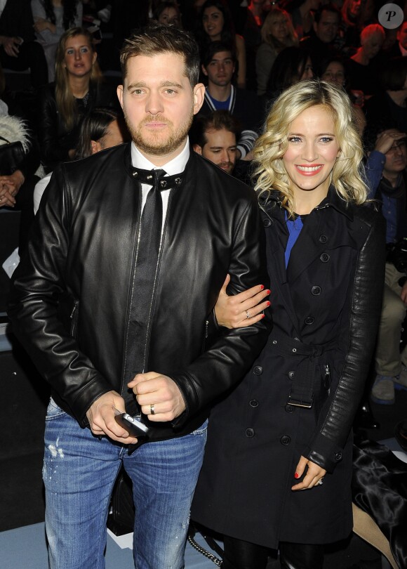 Michael Bublé et sa femme Luisana Lopilato au défilé David Delfin à Madrid le 8 février 2015
