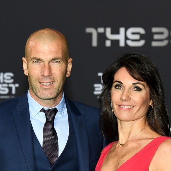 Zinedine Zidane et sa femme Véronique au photocall des FIFA Football Awards à Zurich le 9 janvier 2017.