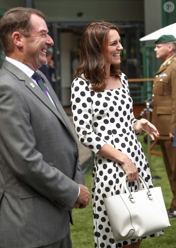 Kate Middleton, duchesse de Cambridge, lors de l'ouverture du tournoi de tennis de Wimbledon à Londres, le 3 juillet 2017.