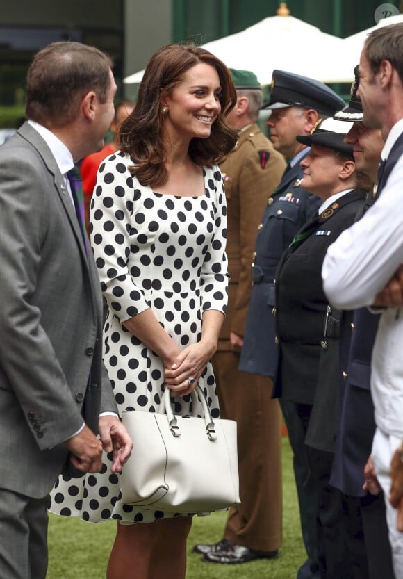 Kate Middleton, duchesse de Cambridge, lors de l'ouverture du tournoi de tennis de Wimbledon à Londres, le 3 juillet 2017.