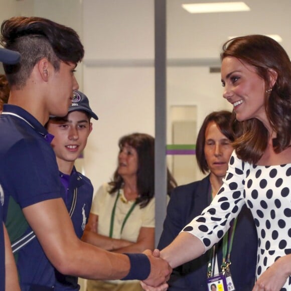 Kate Middleton, duchesse de Cambridge, lors de l'ouverture du tournoi de tennis de Wimbledon à Londres, le 3 juillet 2017.