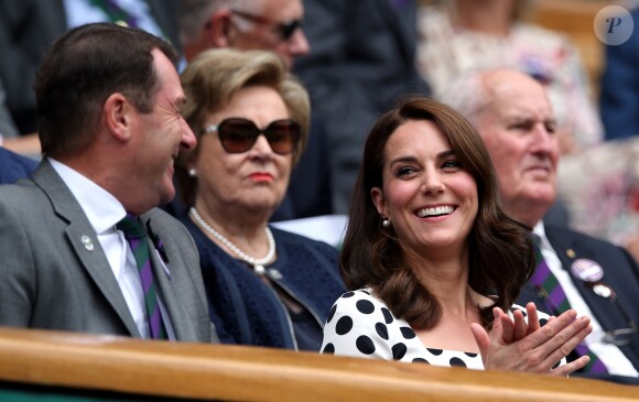 Kate Middleton, duchesse de Cambridge, lors de l'ouverture du tournoi de tennis de Wimbledon à Londres, le 3 juillet 2017.