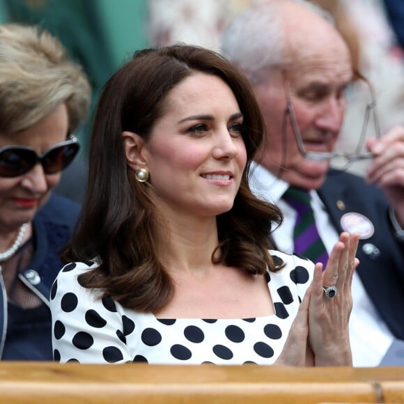 Kate Middleton, duchesse de Cambridge, lors de l'ouverture du tournoi de tennis de Wimbledon à Londres, le 3 juillet 2017.