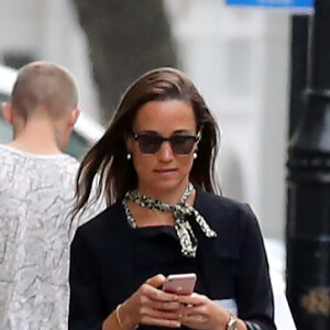 Exclusif - Pippa Middleton à Londres le 27 juin 2017, de retour de sa très longue lune de miel avec James Matthews.