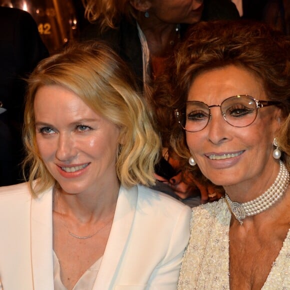 Naomi Watts et Sophia Loren - Défilé Giorgio Armani Privé, collection Haute Couture automne-hiver 2017/18 au Palais de Chaillot. Paris, le 4 juillet 2017. © CVS-Veeren/Bestimage