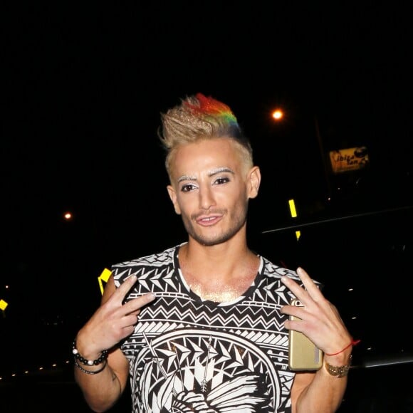 Frankie Grande arrive au Chateau Marmont à West Hollywood, le 30 août 2015. © CPA / Bestimage