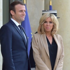 Le président de la République française Emmanuel Macron et sa femme la première dame Brigitte Macron (Trogneux) reçoivent le premier ministre d'Australie, Malcolm Turnbull et sa femme Lucy Turnbull pour un dîner de travail au Palais de l'Elysée à Paris, France, le 8 juillet 2017. © Giancarlo Gorassini/Bestimage