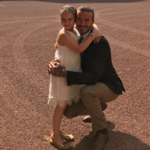 Harper Beckham a eu la chance de fêter en juillet 2017 son 6e anniversaire au palais de Buckingham, à Londres, où le duc et la duchesse d'York organisaient un goûter privé. David Beckham a partagé quelques images du bonheur de sa fille sur son compte Instagram.
