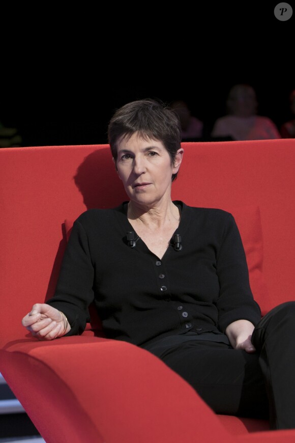 Exclusif - Enregistrement de l'émission de Marc-Olivier Fogiel "Le Divan" avec Christine Angot en invitée, diffusée le 16 mai 2017 sur France 3. © Romuald Meigneux/Bestimage