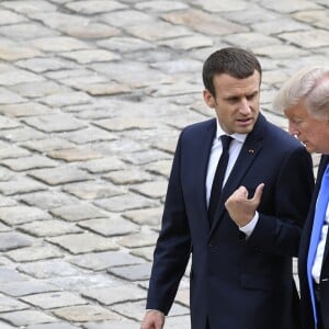 Donald Trump par Emmanuel Macron à l'Hôtel National des Invalides à Paris le 13 juillet 2017. © Pierre Perusseau / Bestimage