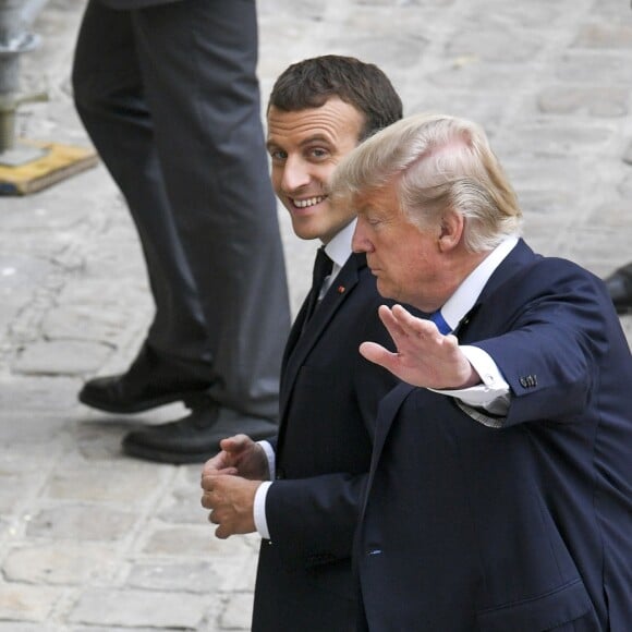 Donald Trump par Emmanuel Macron à l'Hôtel National des Invalides à Paris le 13 juillet 2017. © Pierre Perusseau / Bestimage