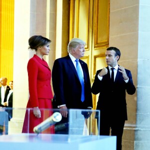 Le président de la République Emmanuel Macron, sa femme Brigitte Trogneux, le président des Etats-Unis Donald Trump et sa femme Melania Trump lors de la cérémonie d'accueil du président des Etats-Unis à l'Hôtel National des Invalides à Paris le 13 juillet 2017. © Dominique Jacovides/Bestimage