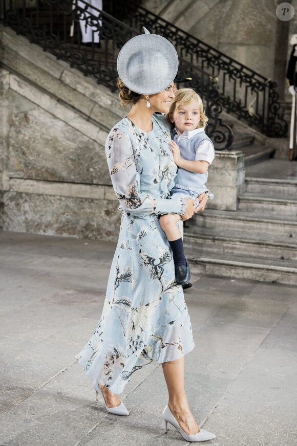 La princesse Madeleine de Suède en compagnie de son fils le prince Nicolas assistent à une messe à l'occasion du 40ème anniversaire de la princesse Victoria de Suède au palais Royal de Stockholm en Suède, le 14 juillet 2017