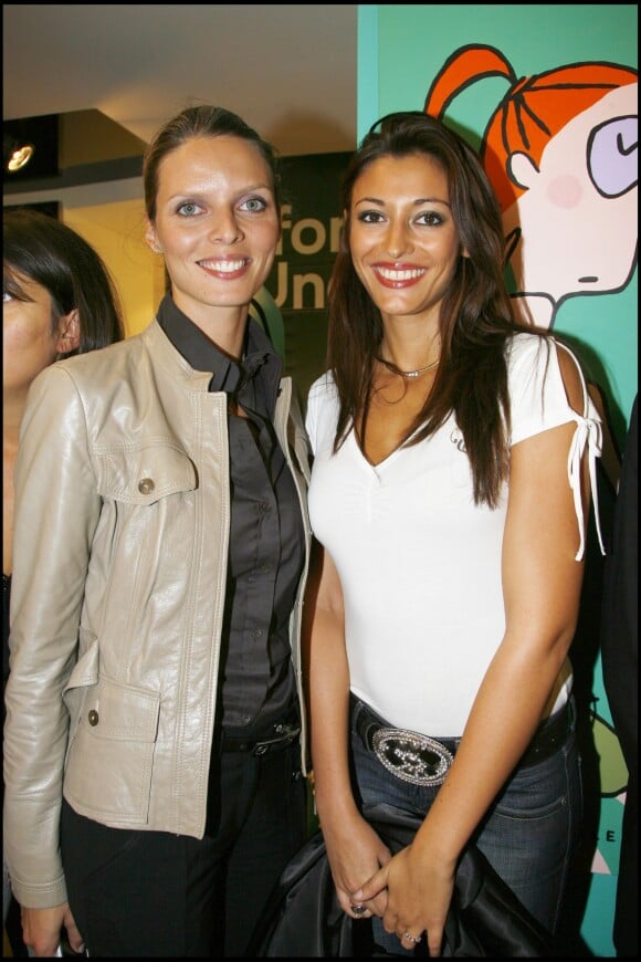 Sylvie Tellier (Miss France 2002) et Rachel Legrain-Trapani (Miss France 2007) sont restées proches et complices depuis toutes ces années.