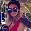 Emilie Nef Naf en maillot très échancré sur Instagram, le jeudi 6 juillet 2017.