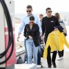 Kourtney Kardashian et son compagnon Younes Bendjima arrive en bateau à Antibes lors du 70ème Festival International du Film de Cannes, le 25 mai 2017