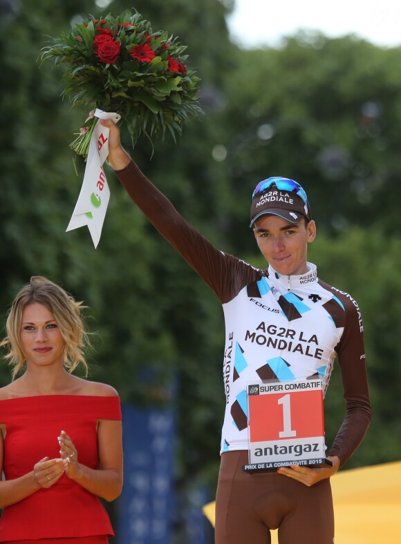 Romain Bardet remporte le prix de la combativité sur le Tour de France le 26 juillet 2015.