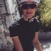 Amandine, la compagne de Romain Bardet, au cours d'une sortie à vélo. Août 2016.