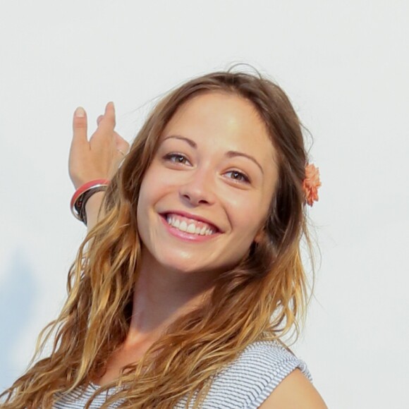 Exclusif - Dounia Coesens - Festival "Tout le monde chante contre le cancer" à Villefranche-de-Rouergue le 04 juillet 2015