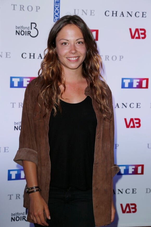 Dounia Coesens - Avant-première du film "Une chance de trop" au cinéma Gaumont Marignan à Paris, le 24 juin 2015.