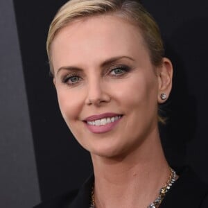 Charlize Theron lors de la première de 'Atomic Blonde' au théâtre de l'hôtel Ace à Los Angeles, le 24 juillet 2017