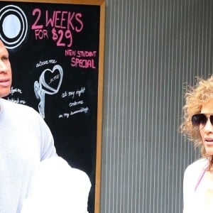 Exclusif - Jennifer Lopez et son compagnon Alex Rodriguez se rendent à leur cours de gym à New York, le 6 juin 2017
