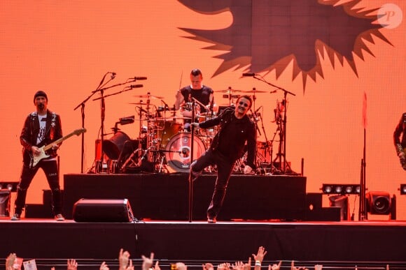 Concert de U2 lors de leur tournée "The Joshua Tree Tour" au Stade de France à Saint-Denis le 25 juillet 2017. © Lionel Urman/Bestimage