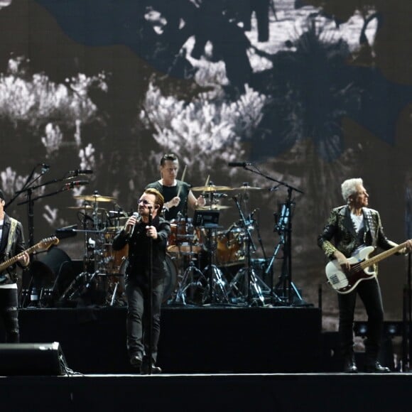 U2 en concert au Stade de France dans le cadre des 30 ans de The Joshua Tree. Le 25 juillet 2017.