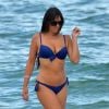 Exclusif - Claudia Romani (Secret Story 9) fait du yoga en maillot de bain sur la plage de West Palm Beach en Floride, le 30 juillet 2017.