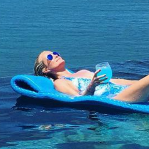 Laeticia Hallyday à Saint-Barthélemy, fin juillet 2017.