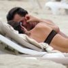Tini (Martina Stoessel, interprète de ''Violetta'' dans la série télé éponyme) et son compagnon Pepe Barroso en vacances à Ibiza le 1er août 2017.