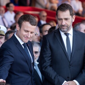 Le président de la République Emmanuel Macron et Christophe Castaner lors de la cérémonie d'hommage aux victimes de l'attentat du 14 juillet 2016 à Nice, le 14 juillet 2017. © Cyril Moreau/Bestimage