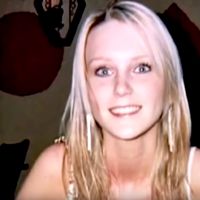 Sally Anne Bowman décédée après 7 coups de poignards : Sa tombe est profanée