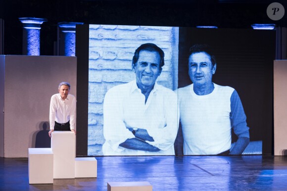 Exclusif - Michel Drucker sur scène pour son one man show "Seul...avec vous" lors du Festival de Ramatuelle le 4 aout 2017. © Cyril Bruneau / Festival de Ramatuelle / Bestimage