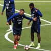 N'Golo Kanté, Dimitri Payet et Samuel Umtiti au Stade de France. Saint-Denis, le 12 juin 2017.