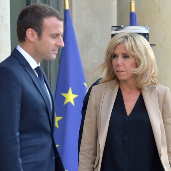 Le président de la République française Emmanuel Macron et sa femme la première dame Brigitte Macron reçoivent le premier ministre d'Australie, Malcolm Turnbull et sa femme Lucy Turnbull pour un dîner de travail au Palais de l'Elysée à Paris, France, le 8 juillet 2017. © Giancarlo Gorassini/Bestimage