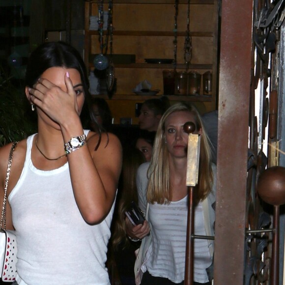 Kendall, Kylie Jenner et Jordyn Woods au restaurant Pace à Los Angeles, le 15 août 2017.