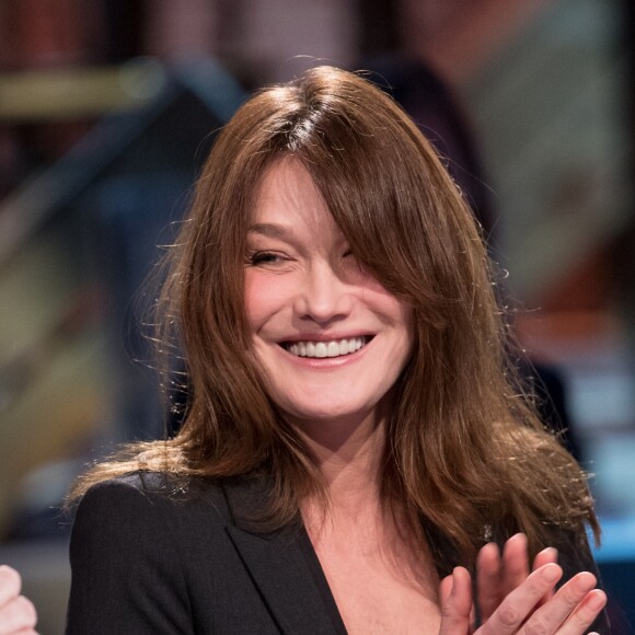 Exclusif  - Carla Bruni-Sarkozy - Enregistrement de l'émission "Merci Brassens", dans les studios de La Plaine Saint-Denis, le 31 janvier 2017 © Cyril Moreau / Bestimage