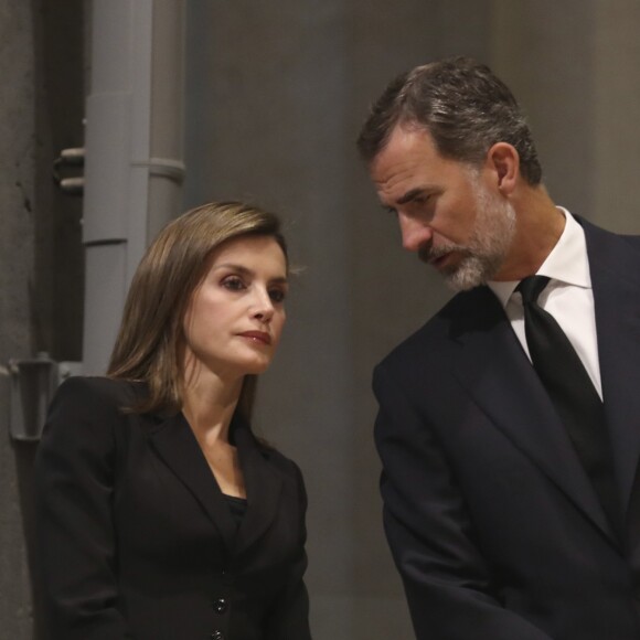 Le roi Felipe VI et la reine Letizia d'Espagne ont assisté le 20 août 2017 à une messe solennelle à la mémoire des victimes de l'attaque terroriste de La Rambla et de Cambrils, en la basilique de la Sagrada Familia à Barcelone.