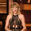 Taylor Swift à la 50e soirée annuelle CMA Awards à Bridgestone Arena dans le Tennessee, le 2 novembre 2016 © Jason Walle via Zuma/Bestimage
