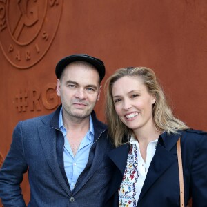 Clovis Cornillac et sa femme Lilou Fogli au village lors des internationaux de France de Roland Garros à Paris, le 9 juin 2017. © Dominique Jacovides - Cyril Moreau/ Bestimage