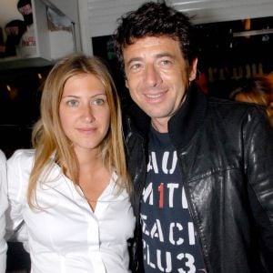 Amanda Sthers et Patrick Bruel au VIP Room de Saint-Tropez le 25 juillet 2007.