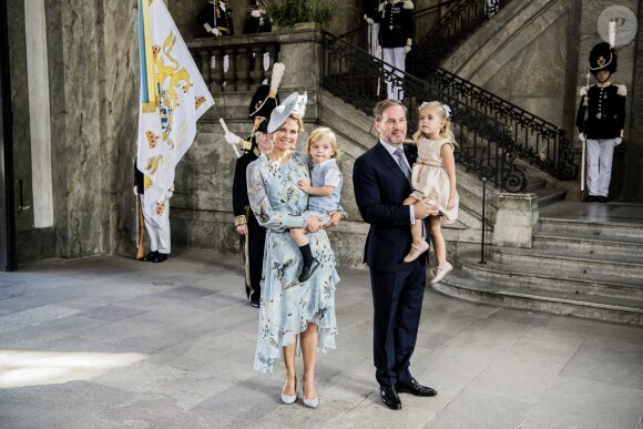 La princesse Madeleine de Suède et son mari Christopher O'Neill avec leurs enfants la princesse Leonore et le prince Nicolas à une messe à l'occasion du 40e anniversaire de la princesse Victoria de Suède au palais Royal de Stockholm en Suède, le 14 juillet 2017. Le couple a annoncé le 27 août 2017 attendre un troisième enfant.