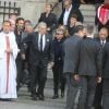 Monseigneur Di Falco, Pascal Desprez, Alain Delon, Anthony Delon, Yves Dahan - Sorties des obsèques de Mireille Darc en l'église Saint-Sulpice à Paris. Le 1er septembre 2017