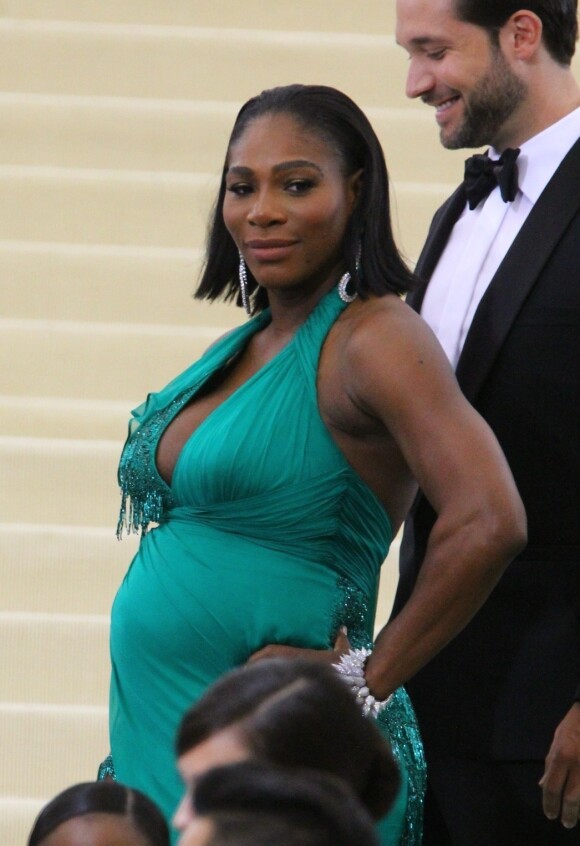 Serena Williams enceinte - Les célébrités arrivent au MET 2017 Costume Institute Gala sur le thème de "Rei Kawakubo/Comme des Garçons: Art Of The In-Between" à New York, le 1er mai 2017 © CPA/Bestimage